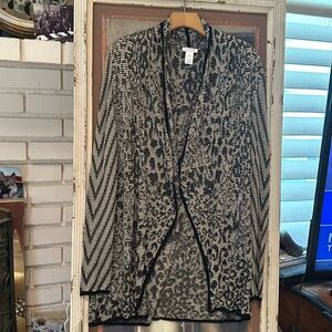 Women’s lightweight sweater leopard print size L